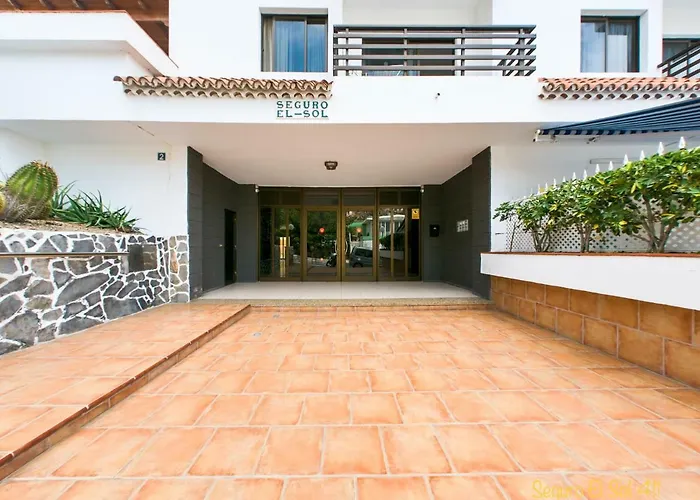 Seguro El Sol 411 شقة